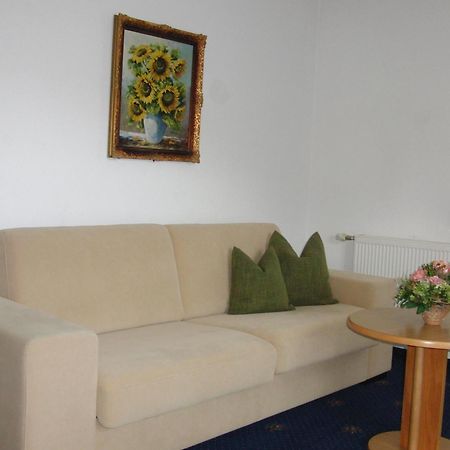 Hotel-Pension Heike คิทซ์บือห์ ภายนอก รูปภาพ