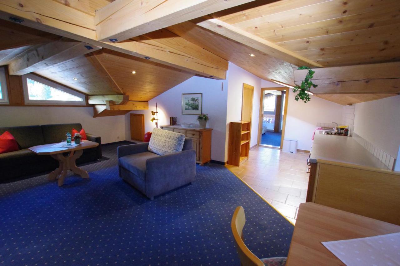 Hotel-Pension Heike คิทซ์บือห์ ภายนอก รูปภาพ