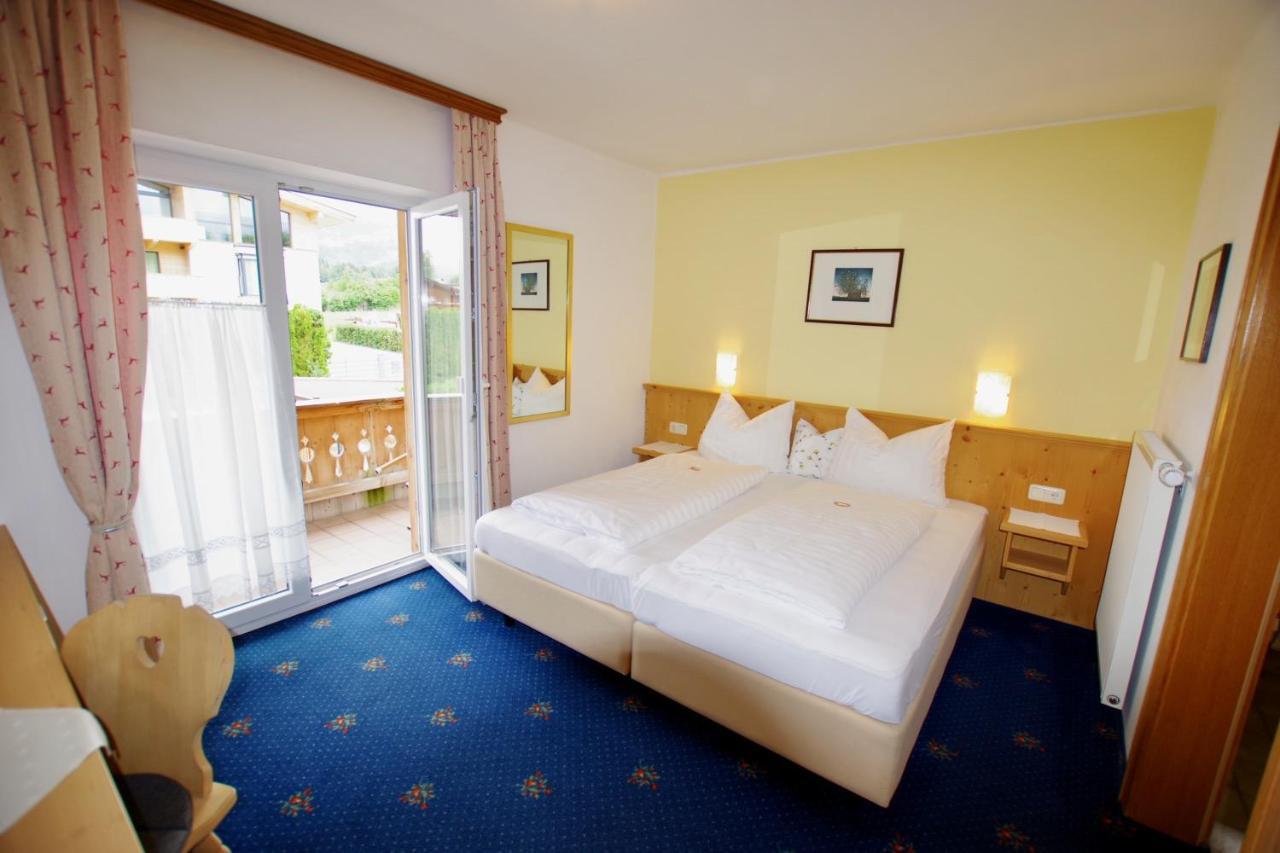 Hotel-Pension Heike คิทซ์บือห์ ภายนอก รูปภาพ
